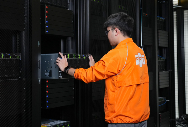 FPT의 AI 팩토리는 LandingAI와 같은 선도적인 기술 기업들이 실질적인 가치를 제공하는 고급 AI 솔루션 개발을 위해 선정했다. 