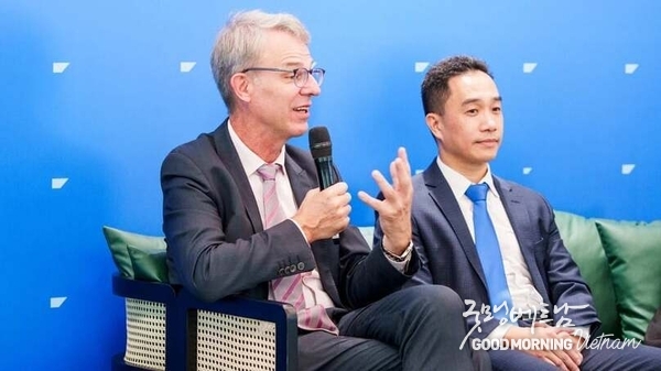 2025년 8월 7일 베트남 연구 센터 개소식에 참석한 SAP 경영진