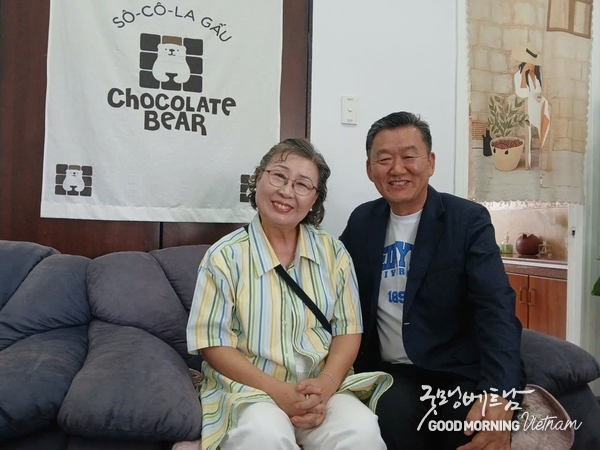최영숙 박사와 남편 권장수 씨(사진: 람동신문)