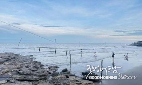 흥옌성의 꼰반 해변 지역