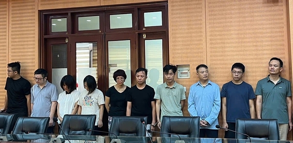 이 사건의 피고인들.