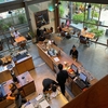 [F&B] 커피체인: 팜응옥탁 거리의 '커피 하우스 시그니처' 또한 코비드-19로 영구적으로 문을 닫는다.