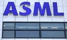 반도체 장비 제조업체 ASML의 공급업체들은 긴장 속에서 중국 밖의 아시아 공장들을 주시