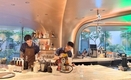 [F&B] 스타벅스 커피 한잔 20만동 , 고급 체인점으로 눈길
