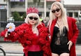 [화보] 지드래곤 열풍, 콘서트 관람 위해 '이모' 패션으로 분장