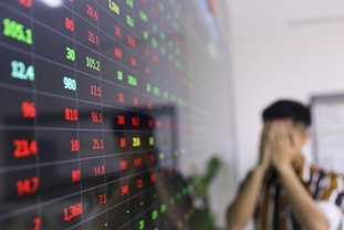 [주식] 12월 10일: 빈그룹(VIC) 주가 하한가, VN지수 28포인트 추락