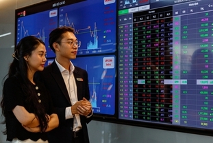 JP모건: VN-지수, 내년 2천200포인트 도달 가능성