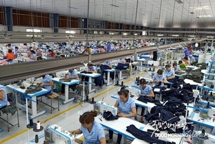 섬유·의류업계: 2026년 어려운 한 해, '관세 폭풍' 직면… 수출 압박·이익률 축소 가속