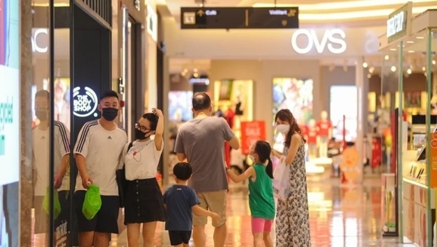 [쇼핑] 베트남, 소비자 2025년 오프라인 매장 방문객 수 7.7 증가 전망