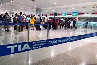 설 연휴 탄손녓 공항: "하루 16만 5천 명의 대이동", 국제선은 3시간 전 도착