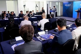 글로벌 기술 경쟁: 한국, 'K-AI' 모델로 독자적인 길 개척에 나서다