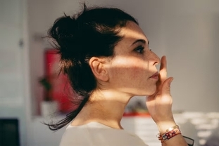 구강 내 증상 6가지로 영양 결핍을 의심