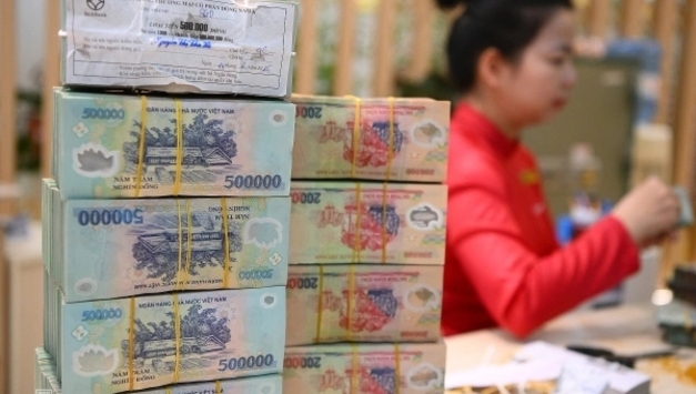 2월 말 국가 예산 흑자 299조 3천억 동…총 수입 610조 3천억 동, 지출 311조 동 기록