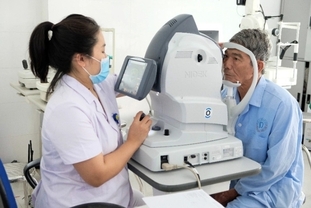 [건강·안과] 베트남 700만 당뇨 환자 실명 위기… Orbis·Roche “For Vietnamese Eyes” 프로그램 출범, AI 조기 진단으로 90 예방 가능