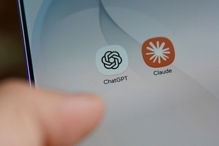 [테크] AI 앱 '클로드(Claude)'가 하루 100만 다운로드, 챗GPT를 제치고 1위를 차지