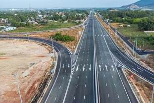 [교통인프라] 비엔호아–붕따우 고속도로 일부 구간, 4월 임시 개통 예정