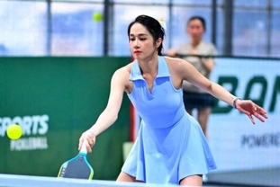 뷰티 퀸들,18억 동 피클볼 왕관을 놓고 경쟁!