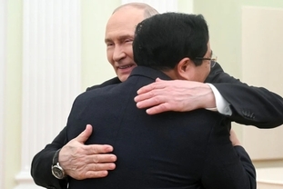 팜민찐 총리, 크렘린궁에서 푸틴 러시아 대통령과 회담