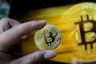 암호화폐 자산 거래 가격에 0.1의 세금 부과