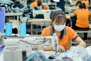 베트남 제조업 PMI 51.2로 둔화…원자재 가격 15년 만에 최고
