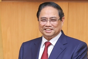 팜민찐 총리, 제15대 정부 마지막 회의 주재, “지난 5년 국민과 함께 역경 극복… 깊은 감사”