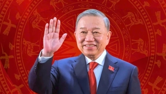 권력 집중의 시대, 기회인가 리스크인가 – 또럼 총서기 겸 국가주석 체제 출범