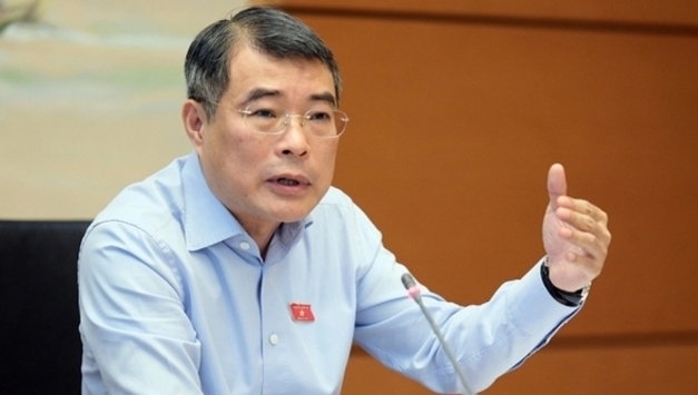 총리 “과열 성장 용납 없다”…안정 기반 ‘질적 성장’ 강조