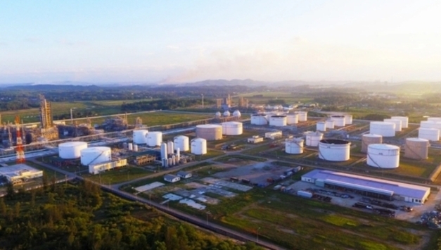 베트남, 1분기 석유 제품 수입에 30억 달러 지출...중동 분쟁發 유가 급등에 전년比 78 폭증