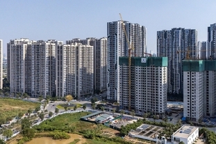 하노이 외곽 아파트 손절 매물 급증… 투자자들 3~8억 동 손실 감수하며 매물 쏟아내