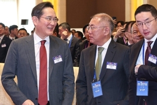 한국 4대 재벌 총수, 베트남 방문…대규모 경제 협력 확대 기대