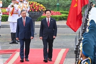 탕롱 황성에 울려 퍼진 21발의 예포… 베트남, 이재명 대통령 ‘최고 예우’로 환대