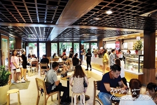 베트남 식음료 산업, '황금광산'에서 생존 싸움으로 — AI·데이터 경영이 새 판도 가른다