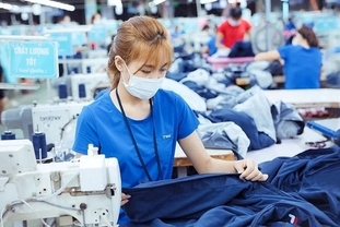 섬유 및 목재 제품 대미 수출 수십억 달러 감소